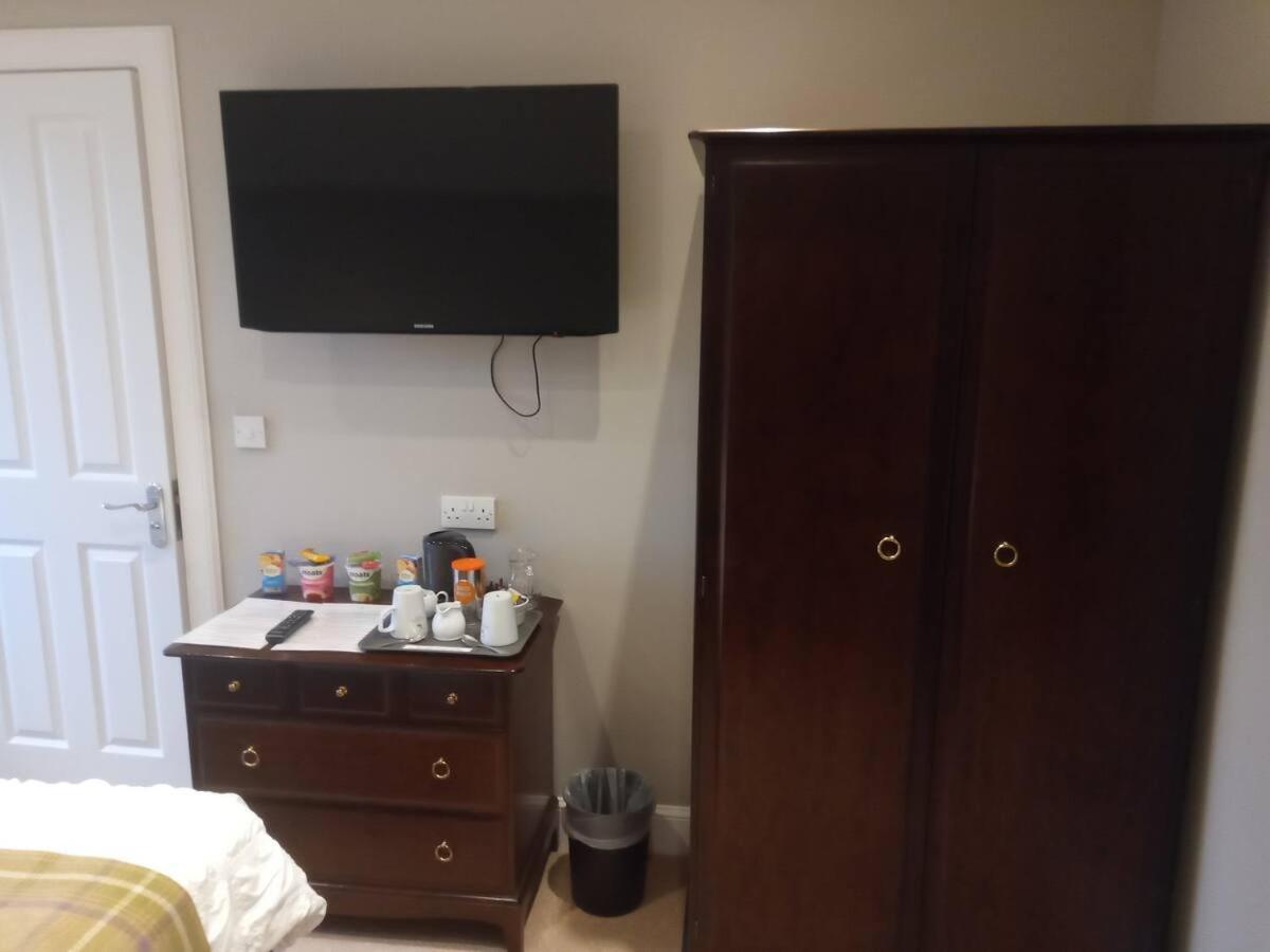 Glenisla Hotel Blairgowrie and Rattray Rum bild